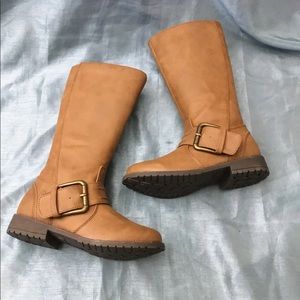 SORRY- SOLD Kenneth Cole Reaction Boots